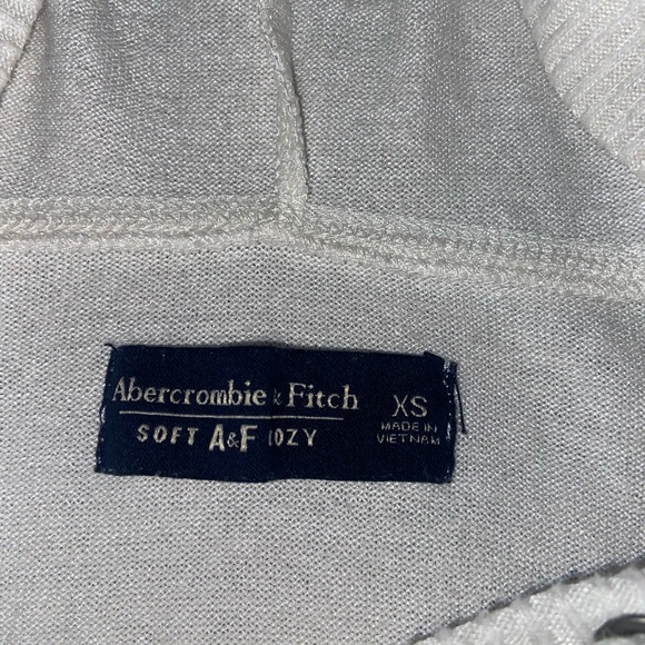 White Abercrombie soft hoodie - Picture 3 of 3